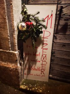 Lebendiger Adventskalender am 11.12.24  bei der Kapelle Paschel