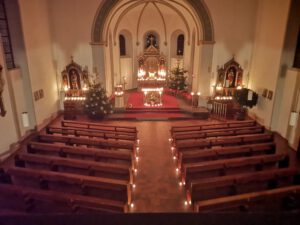 Lebendiger Adventskalender am 19.12.24 in der Kirch Hentern