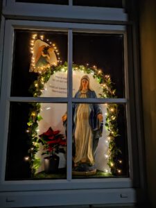 Lebendiger Adventskalender am 09.12.24 beim Bürgerhaus Baldringen